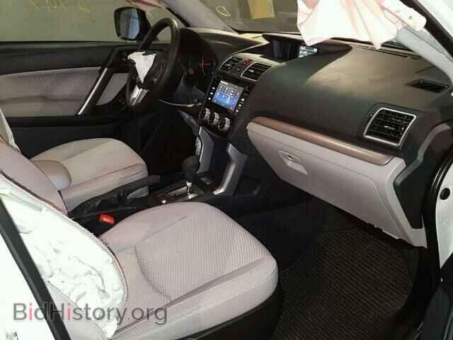 2017 SUBARU FORESTER - VIN: JF2SJAEC6HH433240 - Фото 5