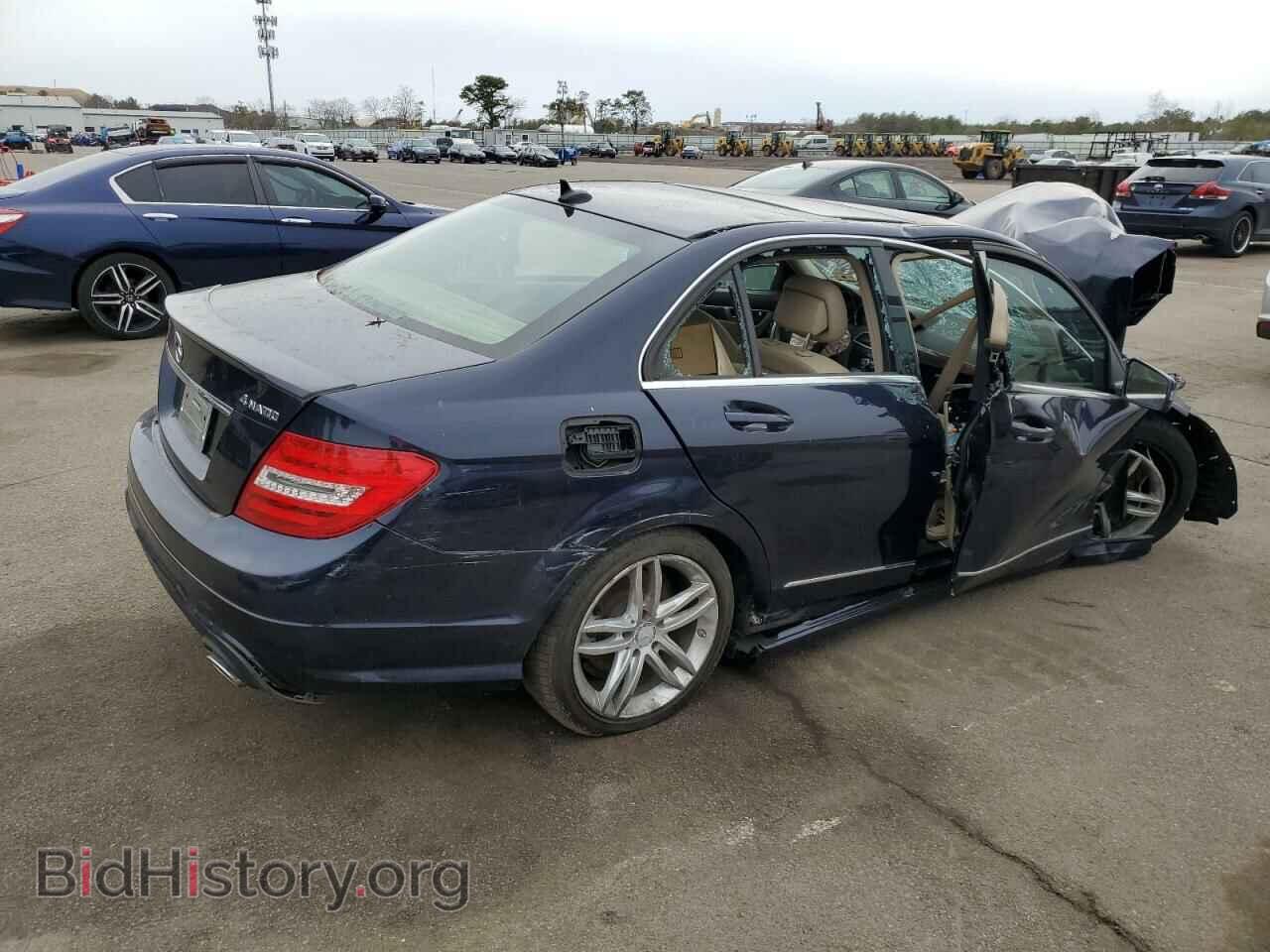 2012 MERCEDES-BENZ C-CLASS - VIN: WDDGF8BBXCA702146 - Фото 3