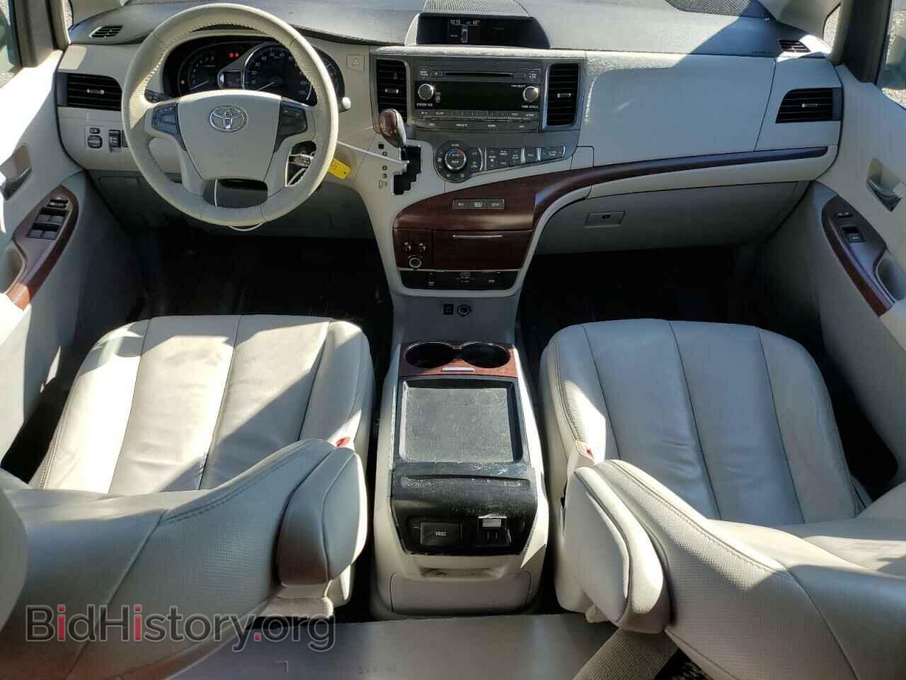 2011 TOYOTA All Models - VIN: 5TDYK3DC4BS039094 - Фото 8