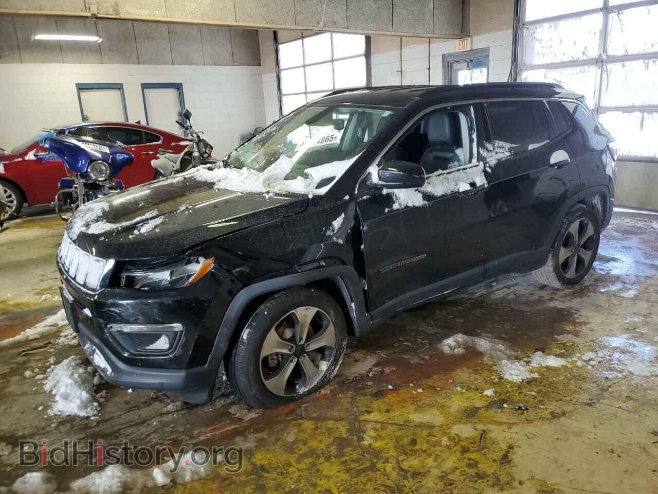 Photo 3C4NJCBB4HT643033 - JEEP COMPASS 2017