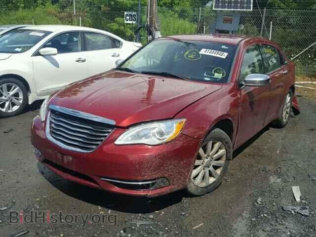 2013 CHRYSLER 200 - VIN: 1C3CCBCG1DN722180 - Фото 2