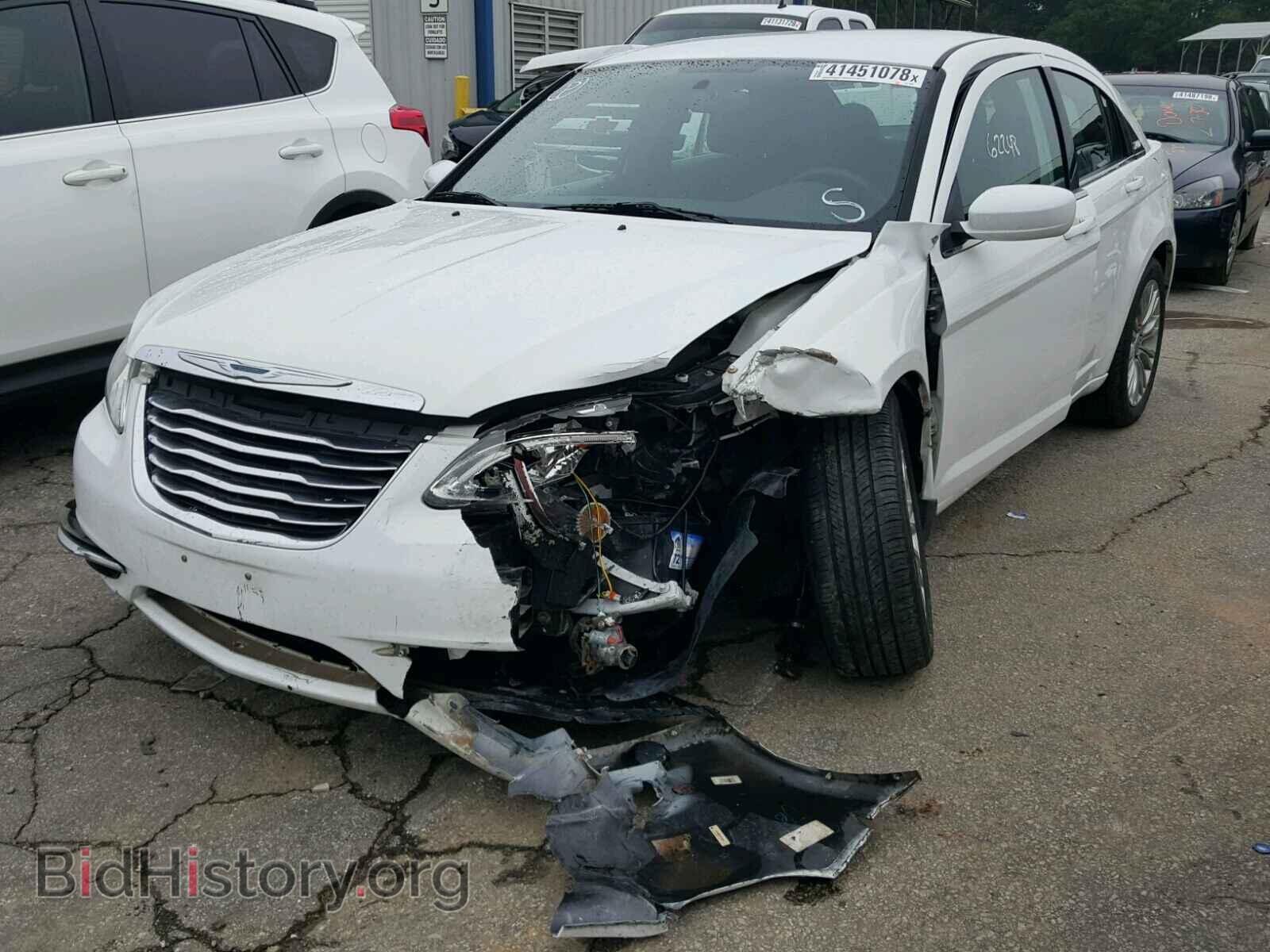 2012 CHRYSLER 200 - VIN: 1C3CCBAB8CN149378 - Фото 2