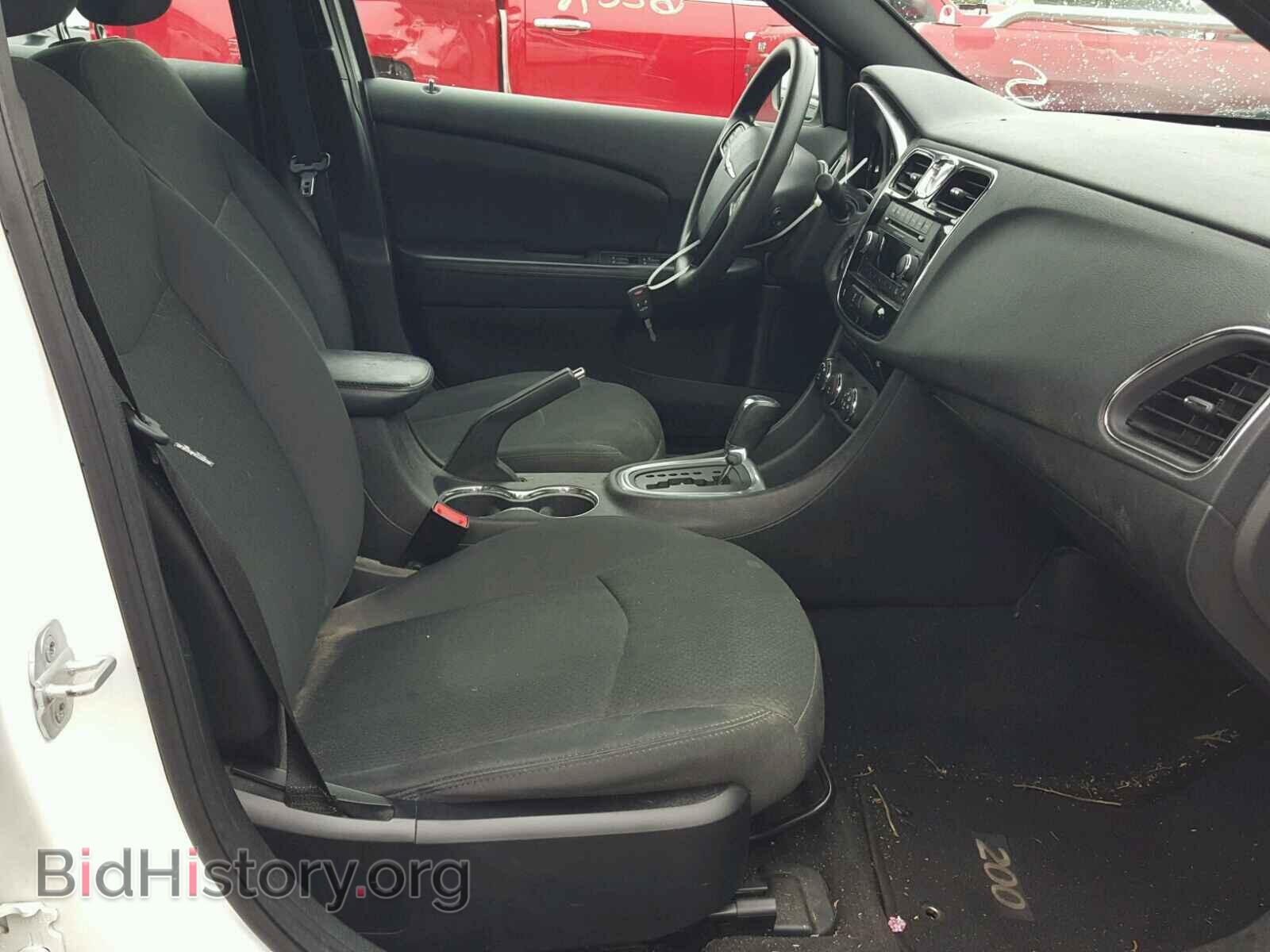 2012 CHRYSLER 200 - VIN: 1C3CCBAB8CN149378 - Фото 5