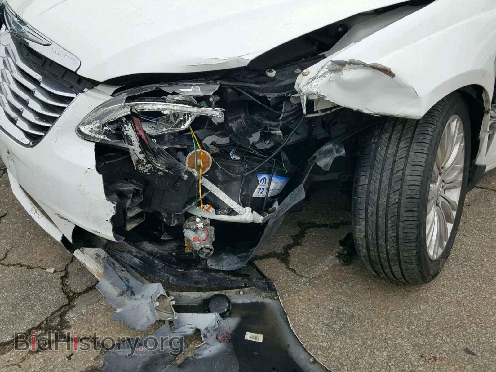 2012 CHRYSLER 200 - VIN: 1C3CCBAB8CN149378 - Фото 9