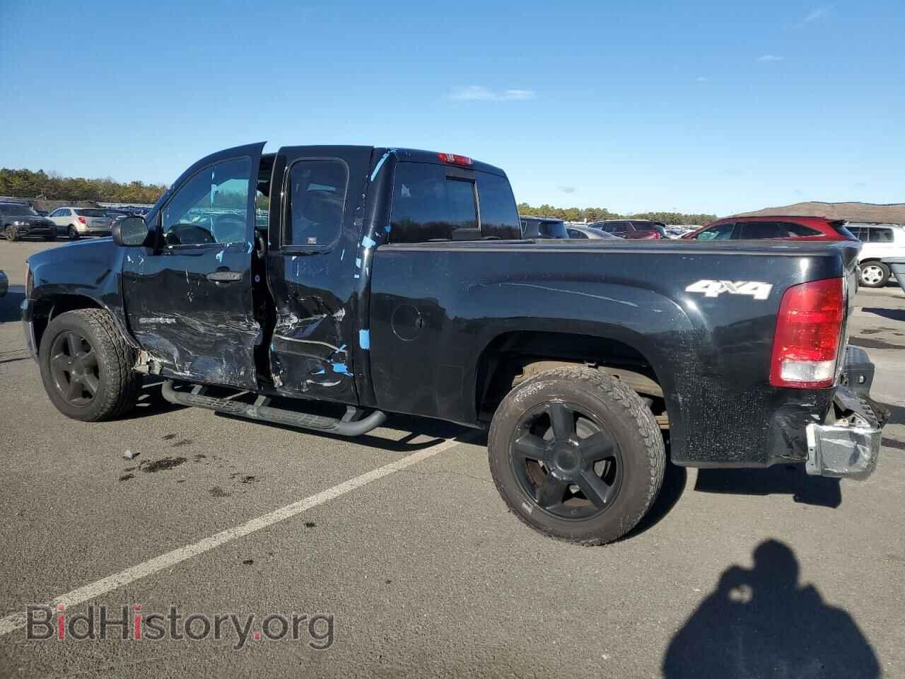 2011 GMC SIERRA - VIN: 1GTR2VE33BZ298642 - Фото 2