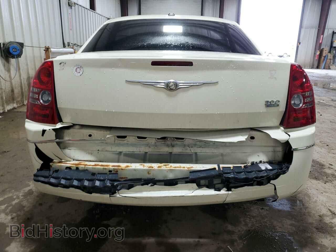 2010 CHRYSLER 300 - VIN: 2C3CA5CV2AH319979 - Фото 6