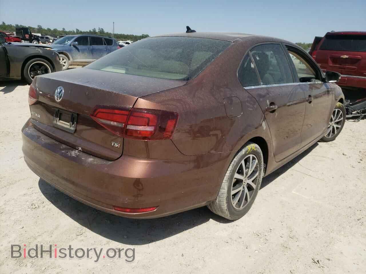 2017 VOLKSWAGEN JETTA - VIN: 3VWDB7AJ4HM241402 - Фото 4