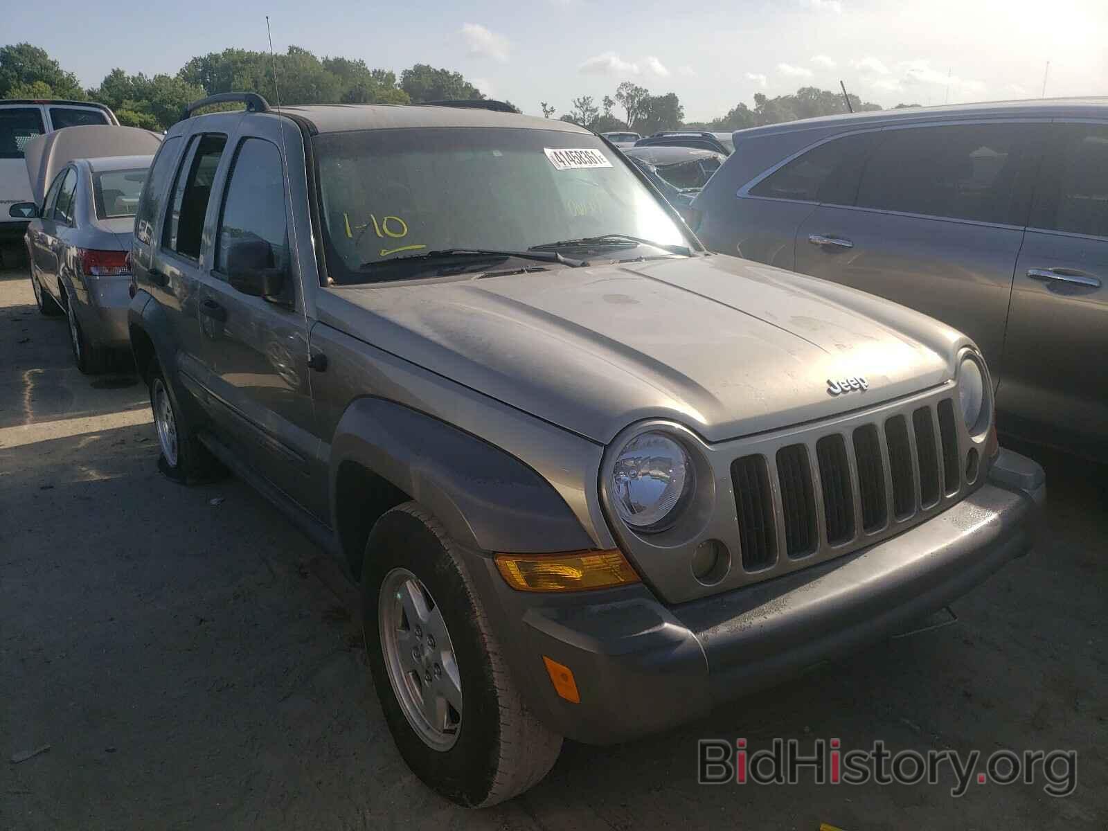 Photo 1J8GL48KX6W202765 - JEEP LIBERTY 2006