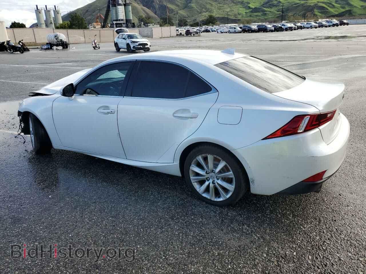 2016 LEXUS IS - VIN: JTHBA1D21G5030949 - Фото 2