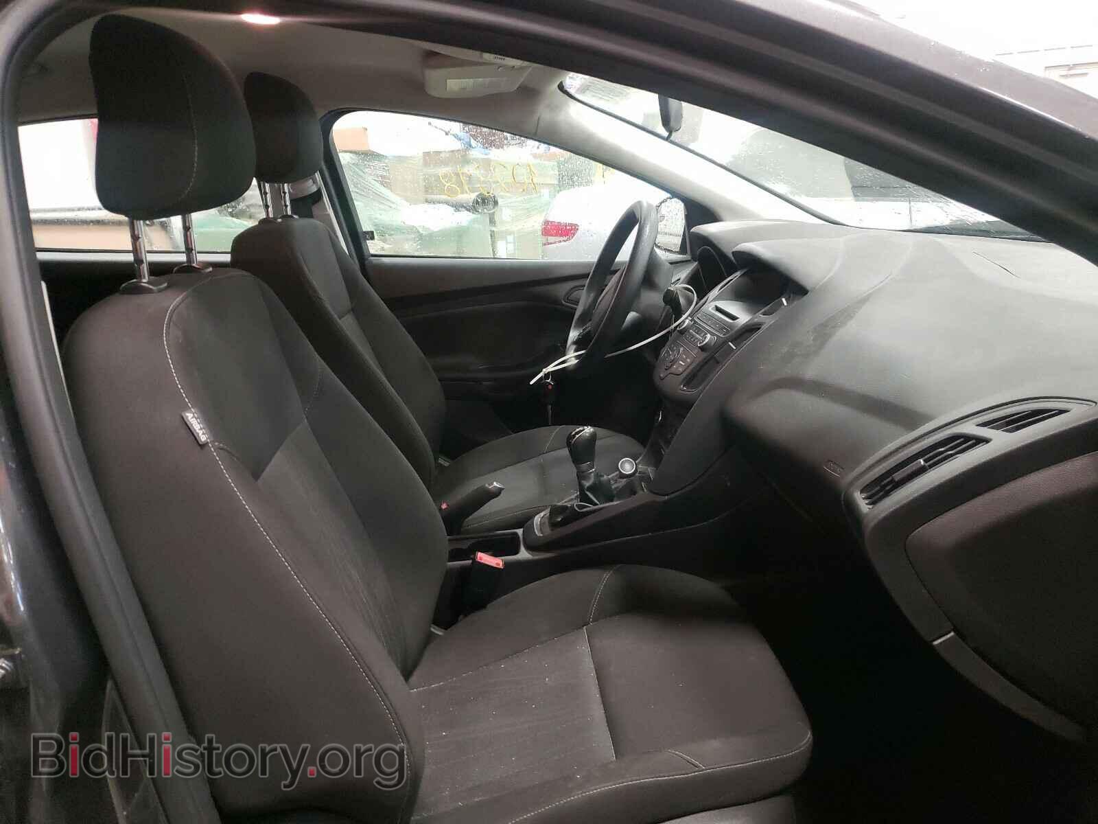 2015 FORD FOCUS - VIN: 1FADP3E21FL362375 - Photo 4