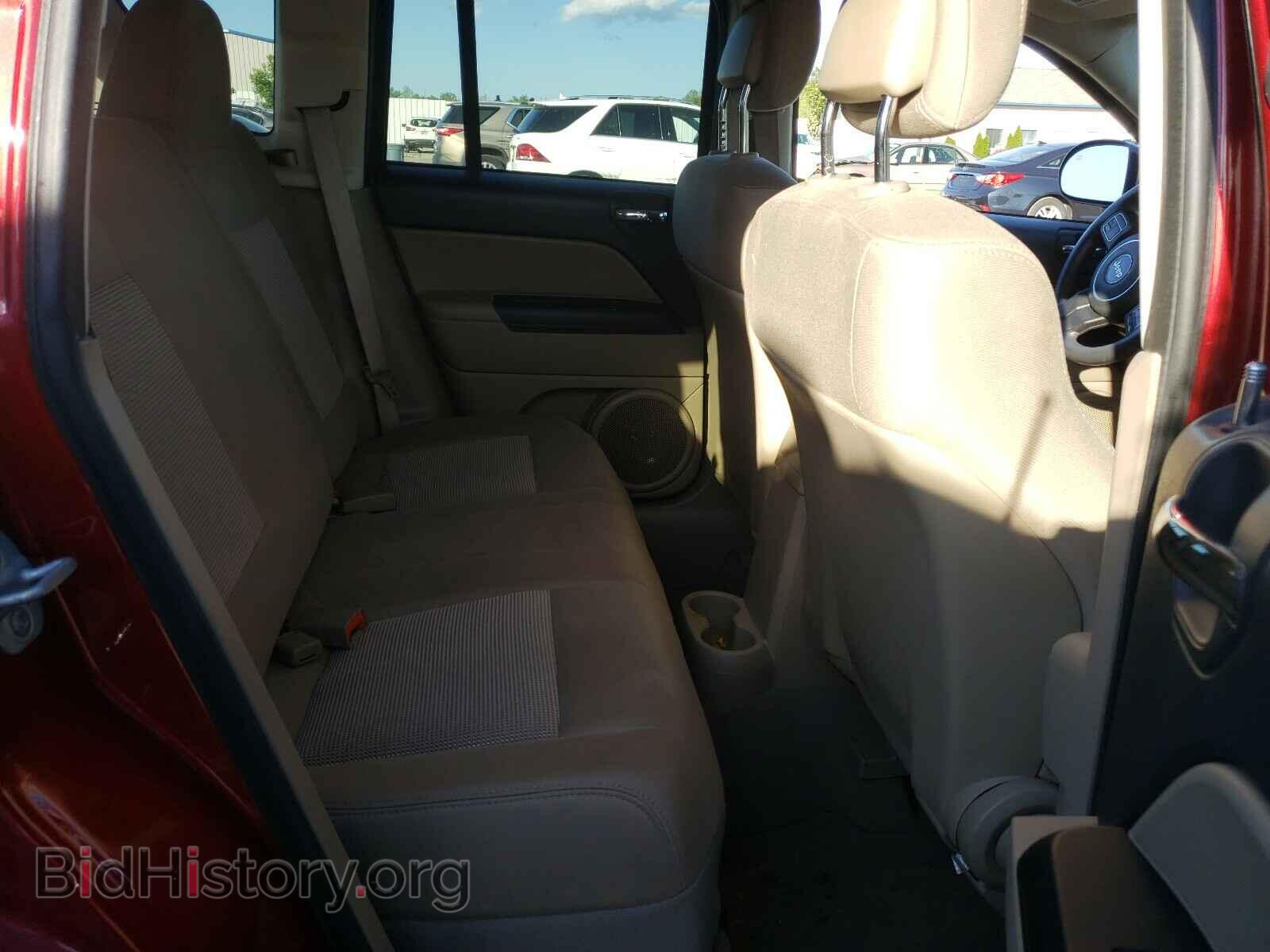 2011 JEEP COMPASS - VIN: 1J4NT1FB1BD215405 - Photo 6