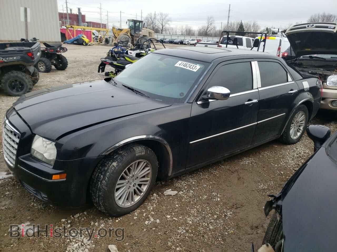 Фотография 2C3CA4CDXAH112645 - CHRYSLER 300 2010