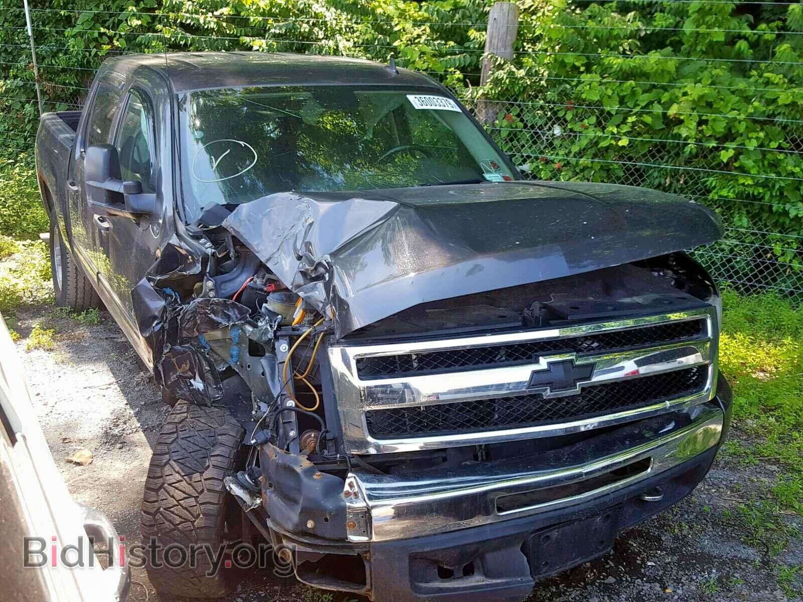 Фотография 3GCPKSE30BG221832 - CHEVROLET SILVERADO 2011
