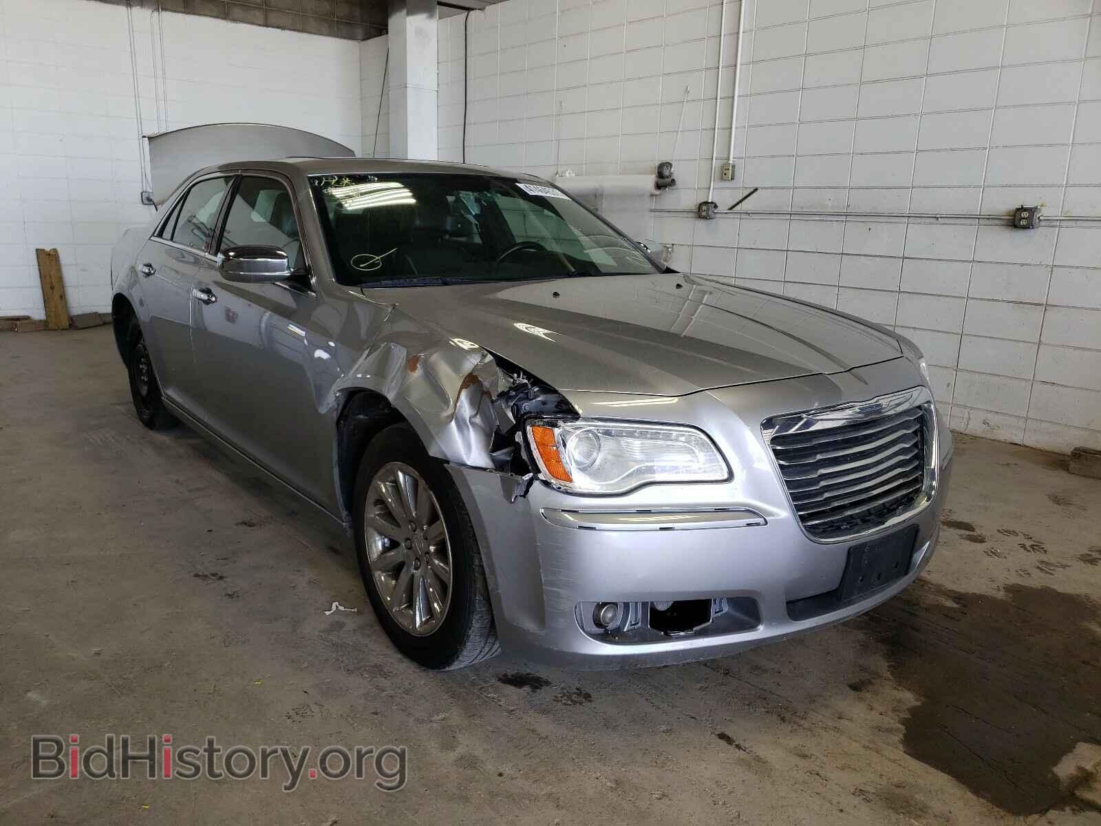Photo 2C3CA5CG0BH522467 - CHRYSLER 300 2011