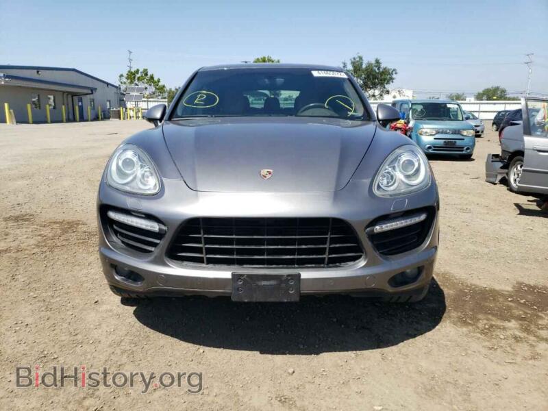 2012 Porsche CAYENNE (VIN WP1AC2A22CLA81513) — photo 9 of 10
