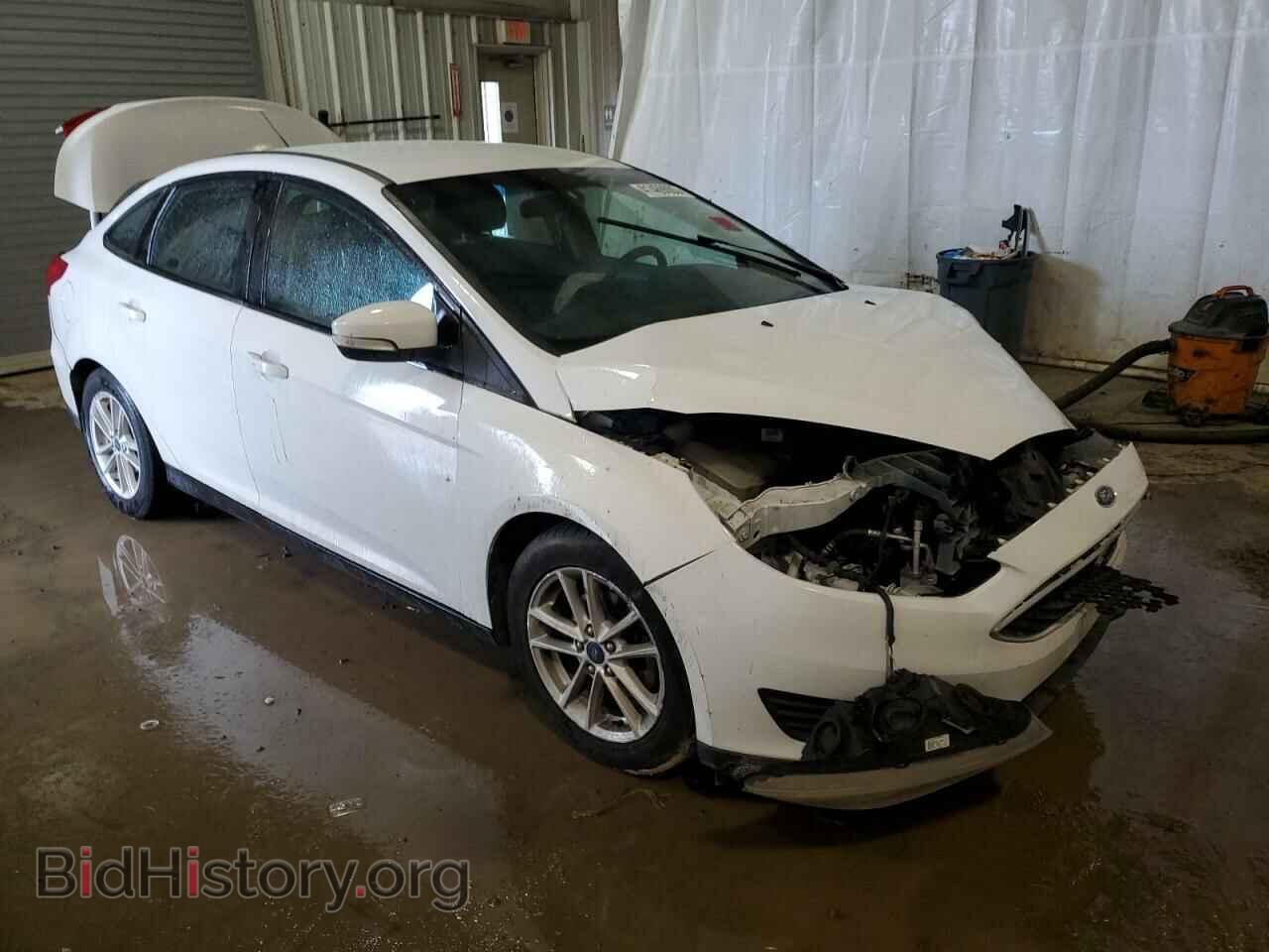 2017 FORD FOCUS - VIN: 1FADP3F2XHL259652 - Фото 4