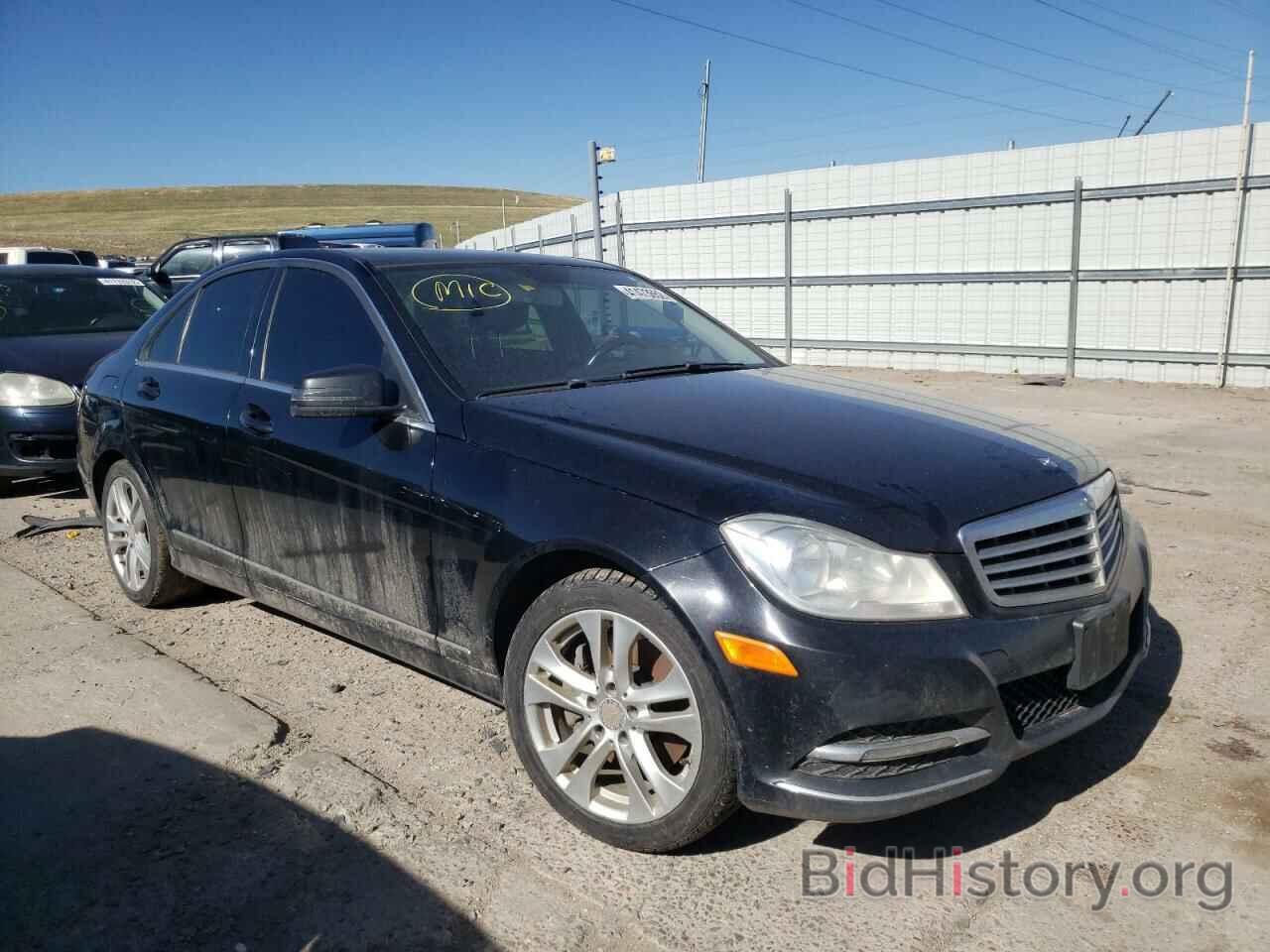 Photo WDDGF8AB0EG166440 - MERCEDES-BENZ C-CLASS 2014