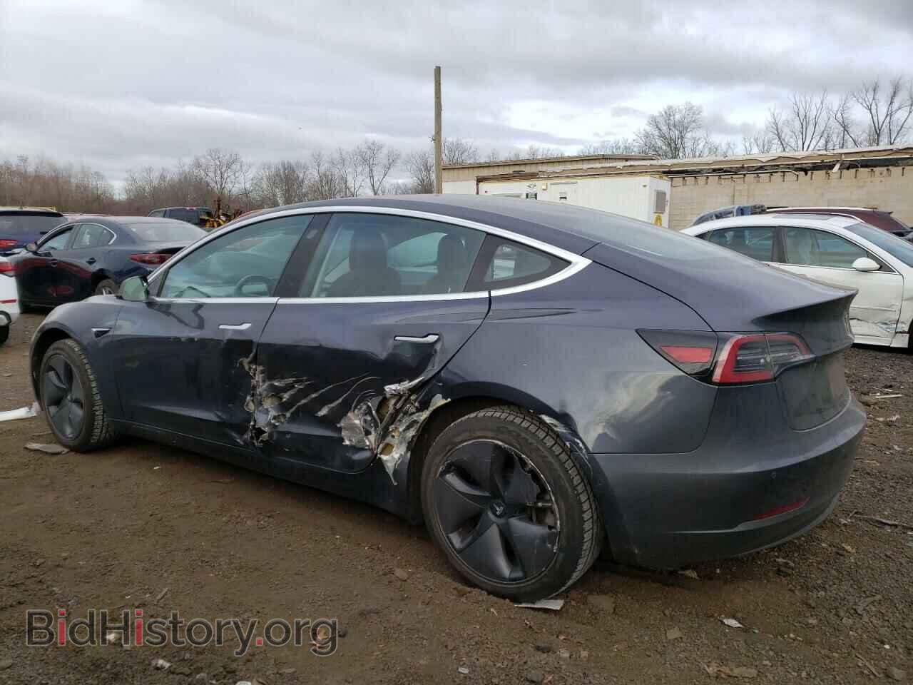 2018 TESLA MODEL 3 - VIN: 5YJ3E1EA5JF123933 - Фото 2