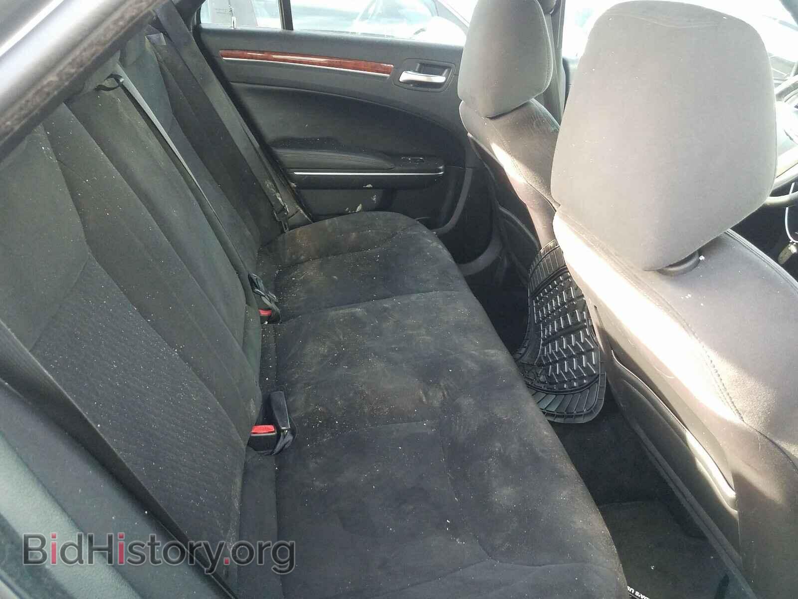 2012 CHRYSLER 300 - VIN: 2C3CCAAG2CH110168 - Фото 6