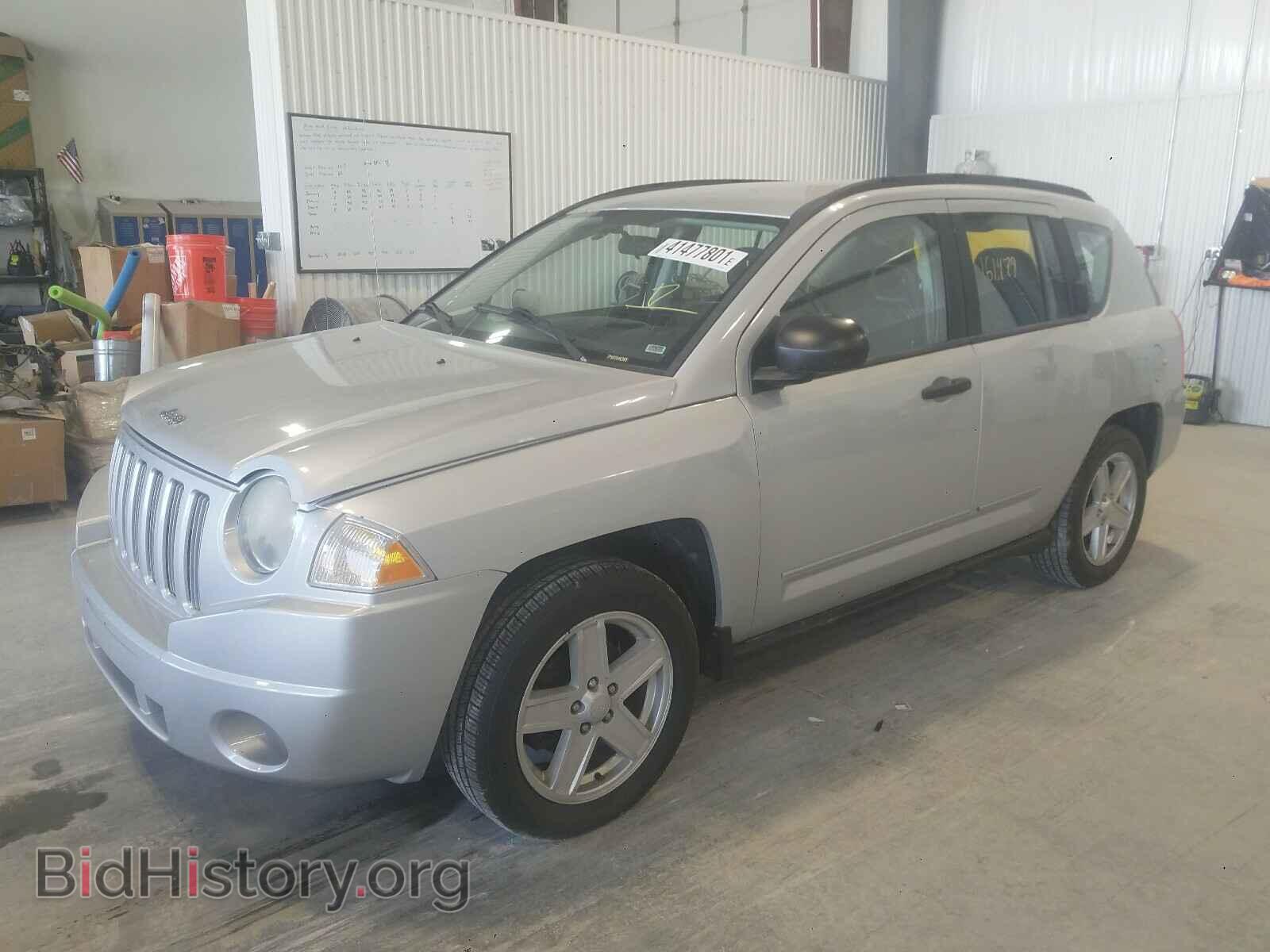 2008 JEEP COMPASS - VIN: 1J8FT47W68D654405 - Фото 2