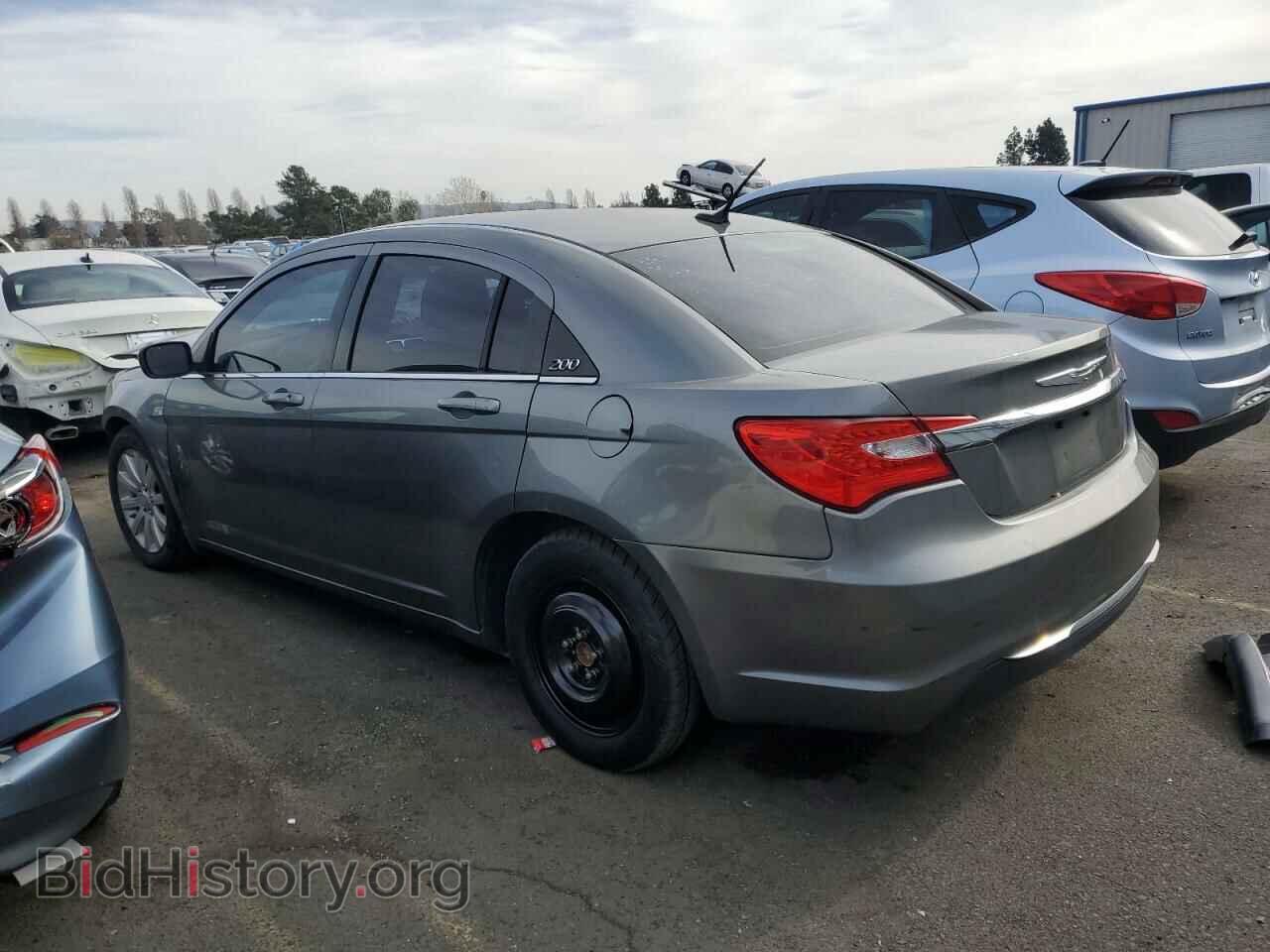 2012 CHRYSLER 200 - VIN: 1C3CCBBG2CN283247 - Фото 2