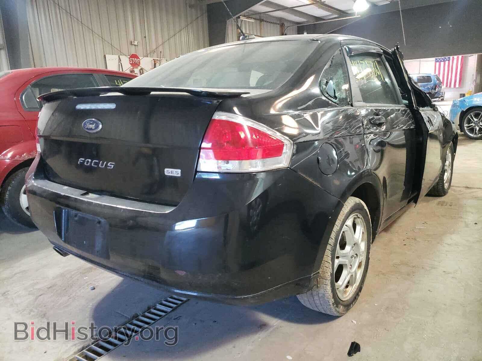 2009 FORD FOCUS - VIN: 1FAHP36N19W247367 - Photo 4