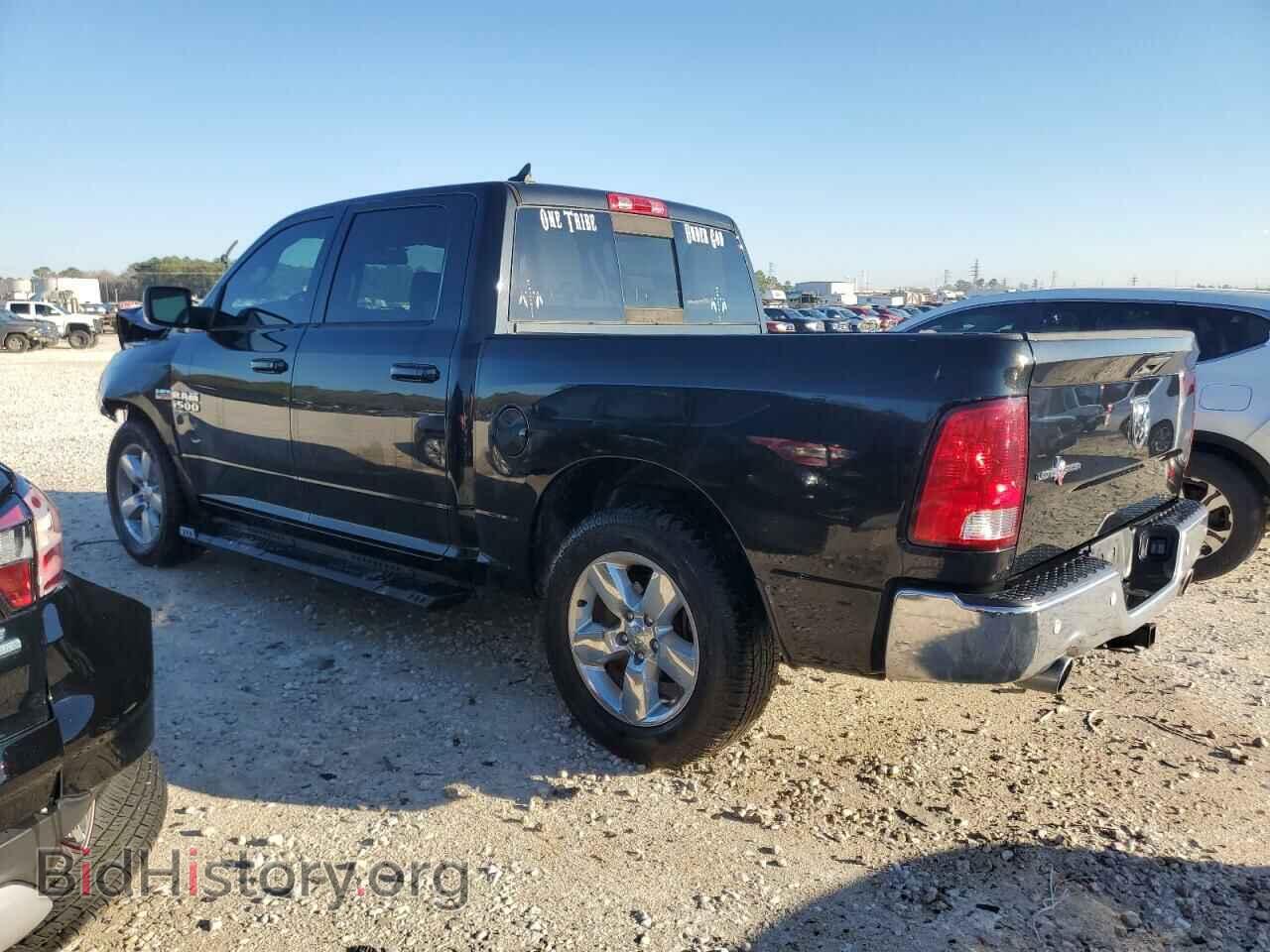2019 RAM 1500 - VIN: 1C6RR6LT6KS521681 - Фото 2