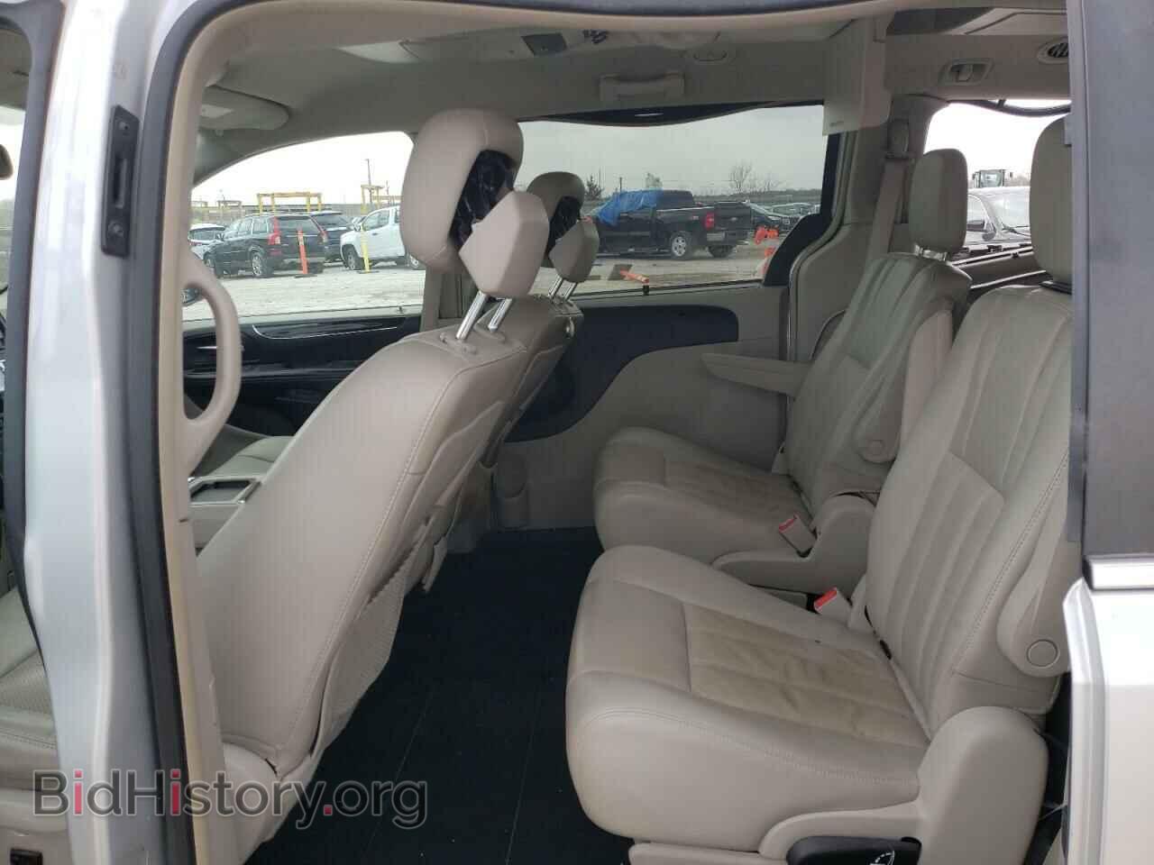 2011 CHRYSLER MINIVAN - VIN: 2A4RR8DG1BR764347 - Photo 6