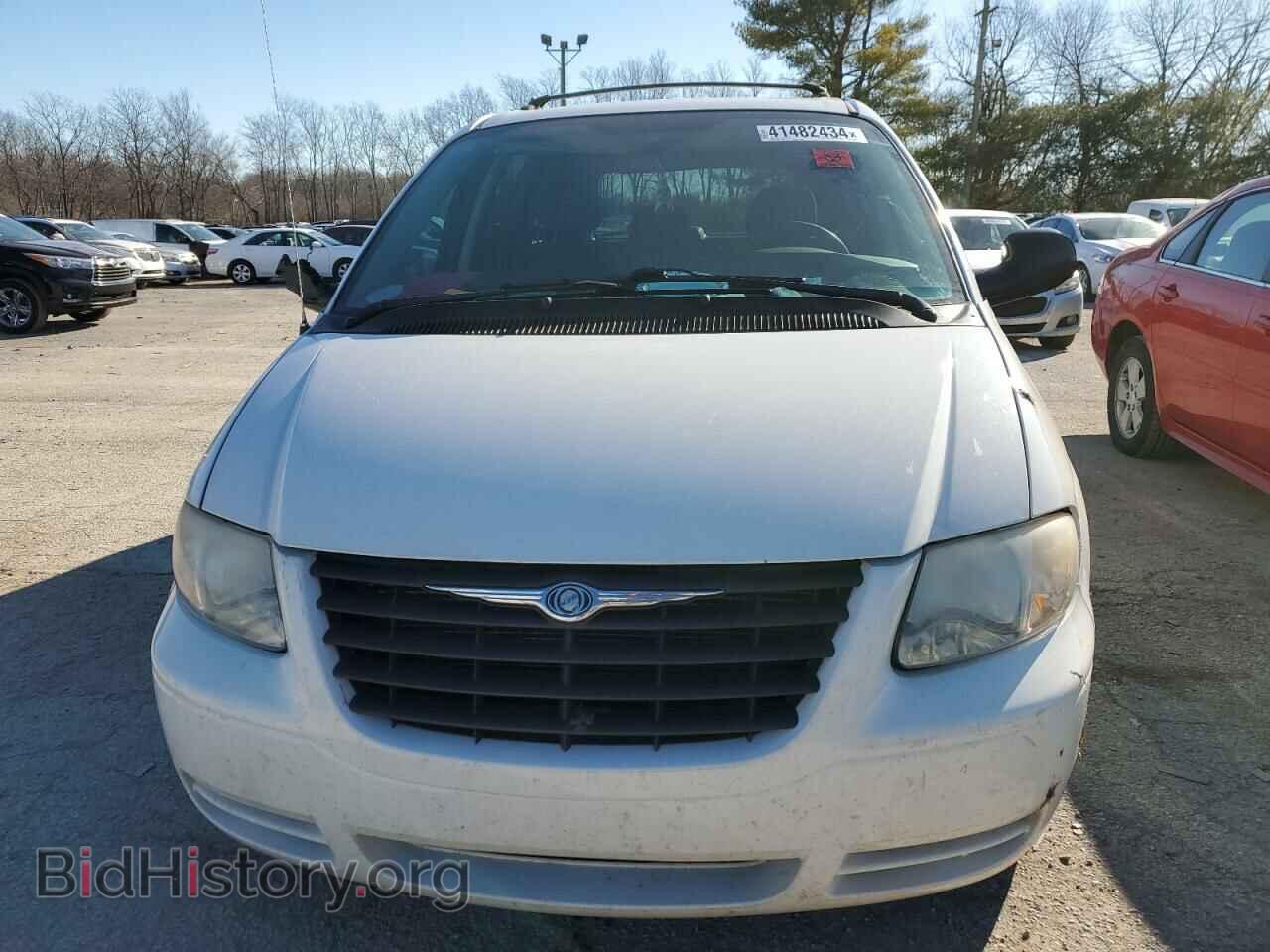 2006 CHRYSLER MINIVAN - VIN: 1A4GP45R56B730180 - Фото 5