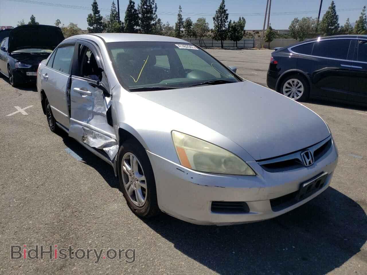 Фотография 1HGCM56396A031915 - HONDA ACCORD 2006