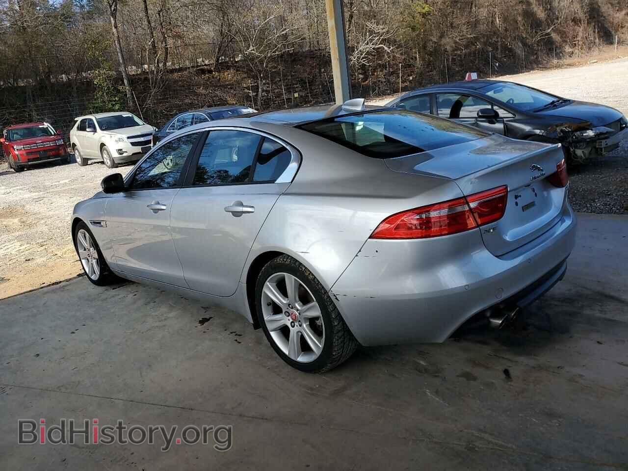 2017 JAGUAR XE - VIN: SAJAD4BN2HA970206 - Фото 2