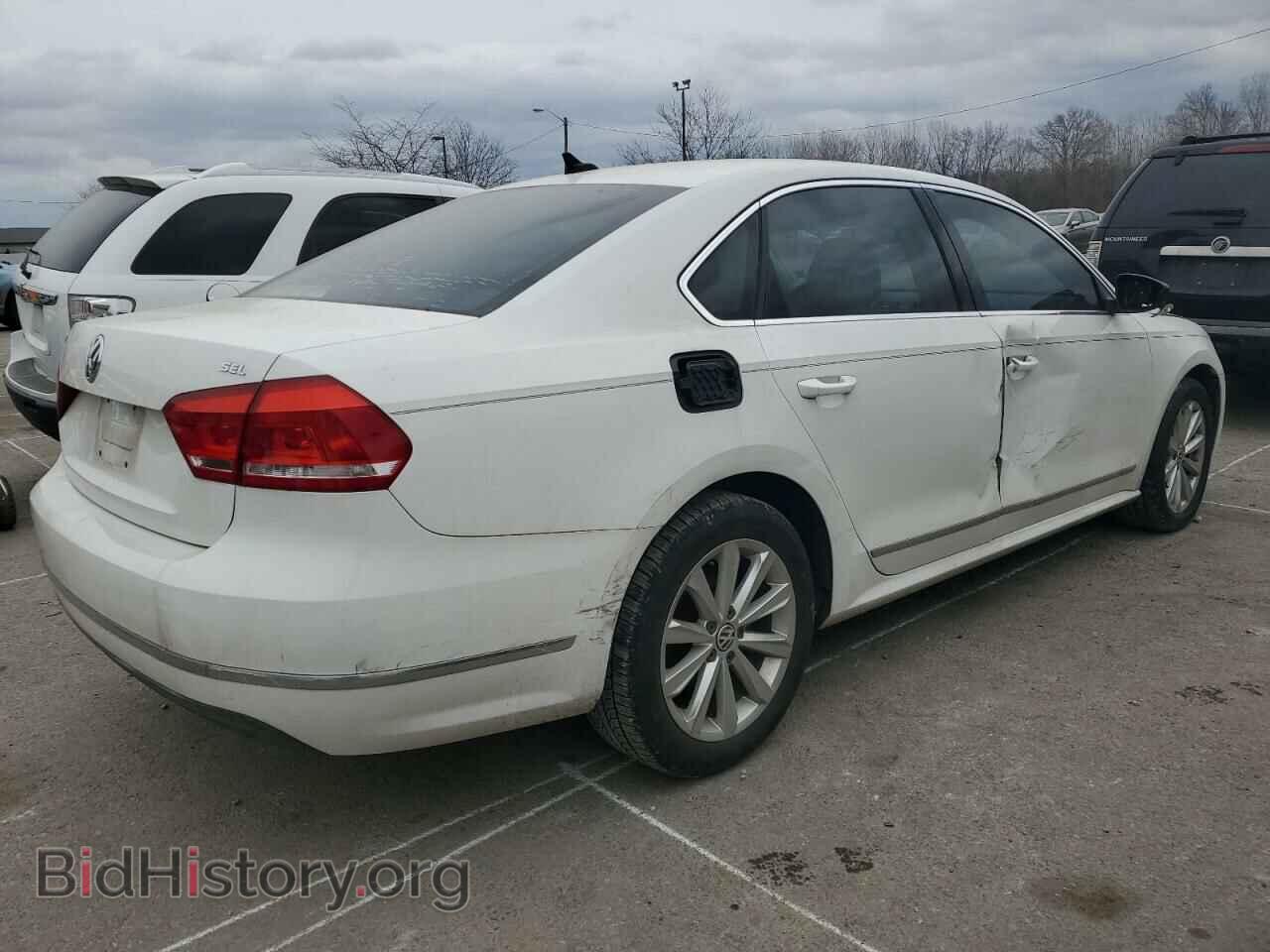 2012 VOLKSWAGEN PASSAT - VIN: 1VWCH7A36CC034046 - Фото 3