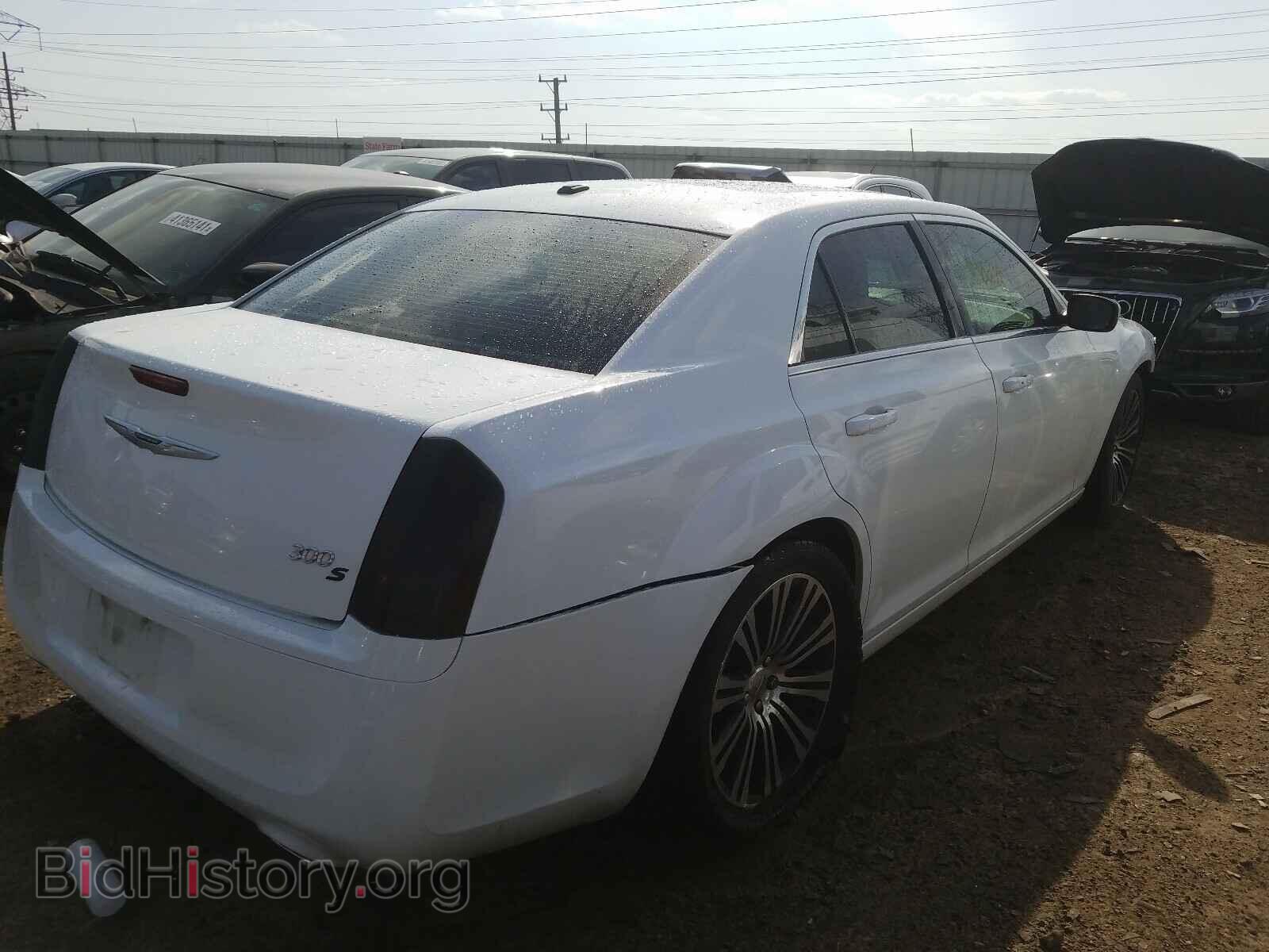 2012 CHRYSLER 300 - VIN: 2C3CCABG3CH129777 - Photo 4