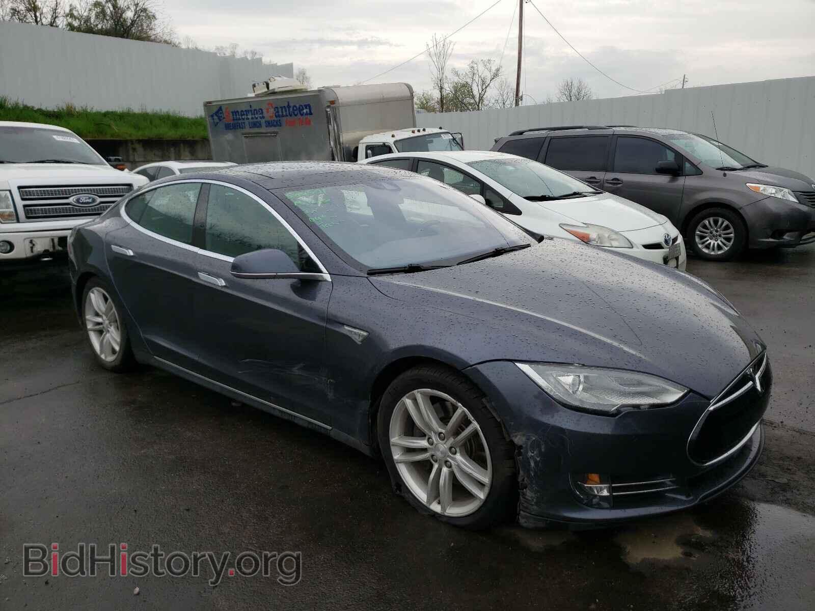 Фотография 5YJSA1H2XFF090589 - TESLA MODEL S 2015