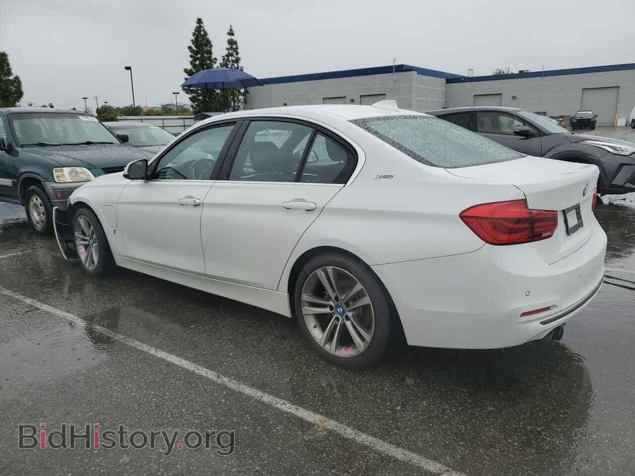 2018 BMW 3 SERIES - VIN: WBA8E1C52JA758822 - Фото 2