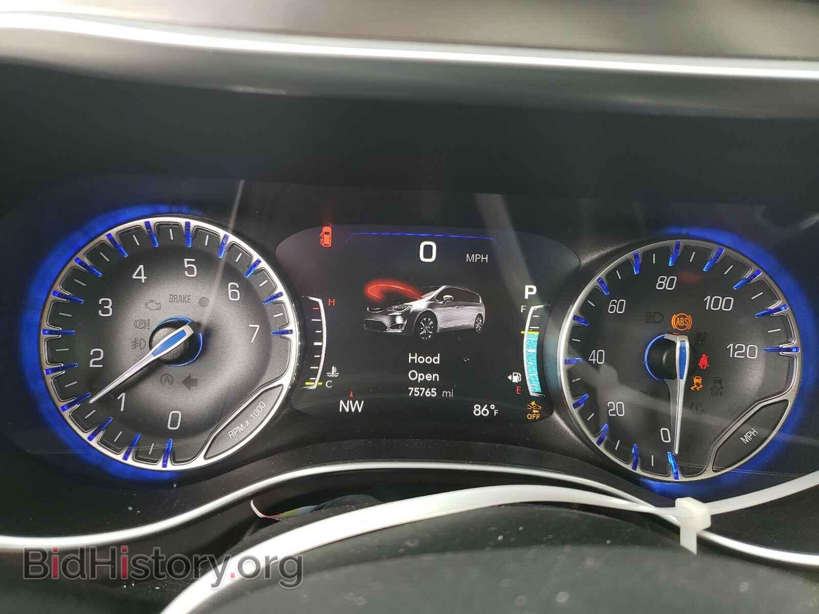 2017 CHRYSLER PACIFICA - VIN: 2C4RC1GG5HR670717 - Photo 8