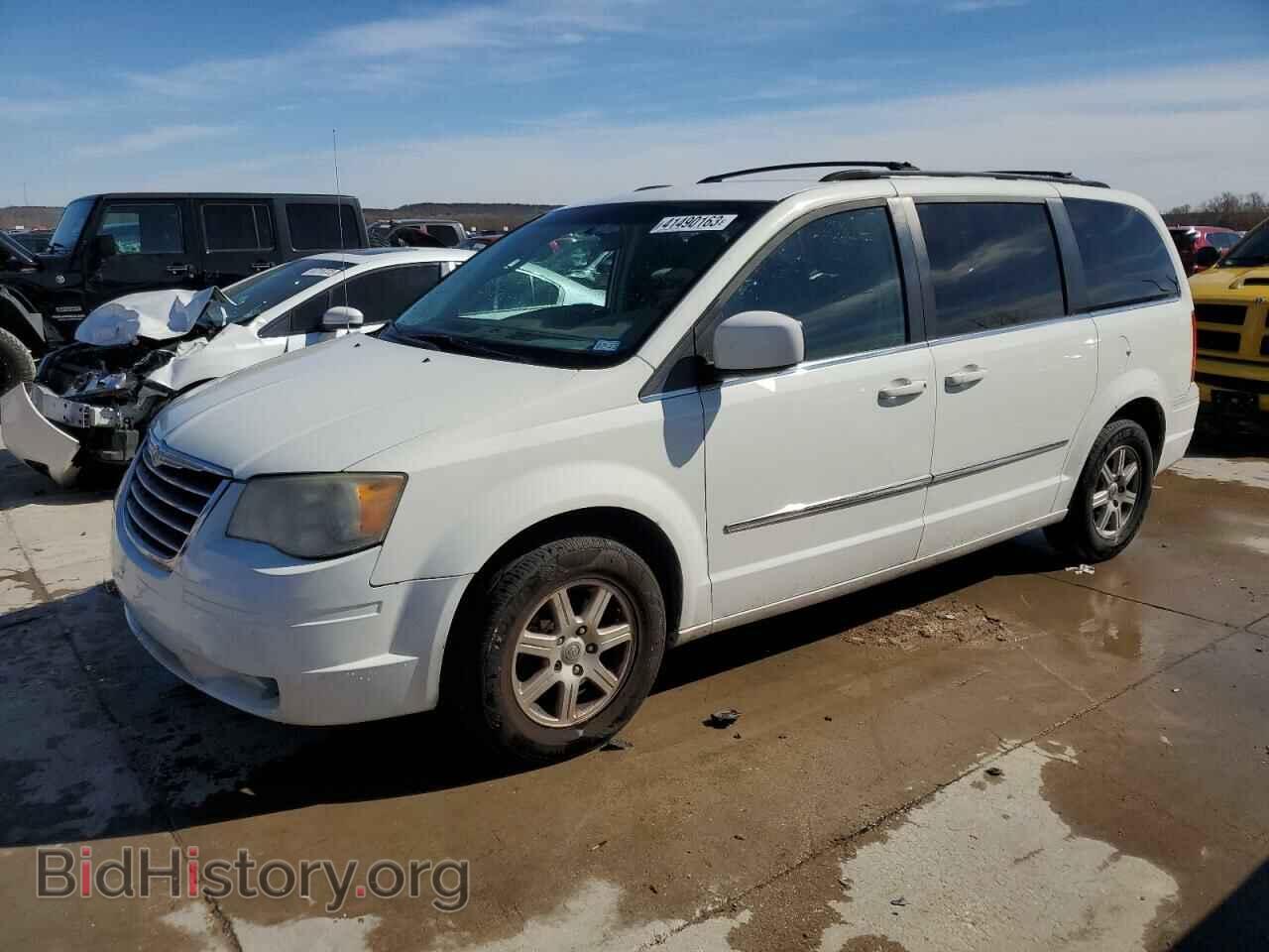 Photo 2A4RR5D11AR103443 - CHRYSLER MINIVAN 2010