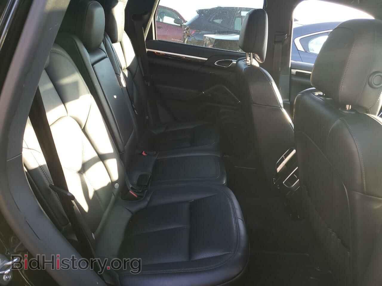 2017 PORSCHE CAYENNE - VIN: WP1AE2A28HLA74390 - Фото 11