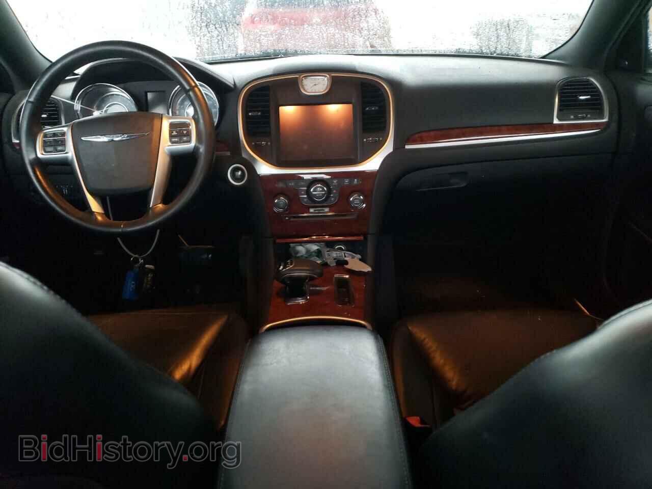 2012 CHRYSLER 300 - VIN: 2C3CCACG0CH308261 - Фото 8