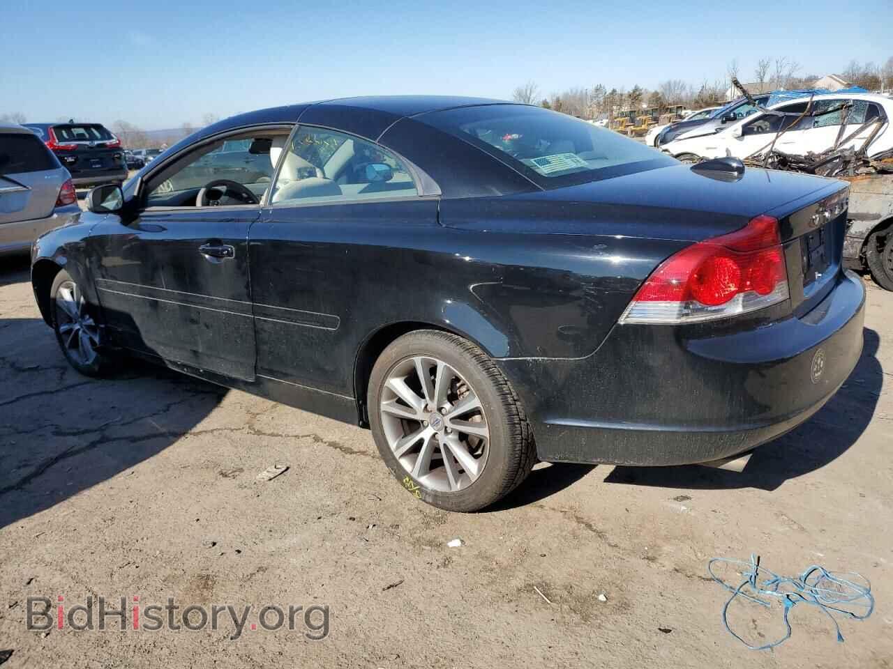 2010 VOLVO C70 - VIN: YV1672MC6AJ094512 - Фото 2