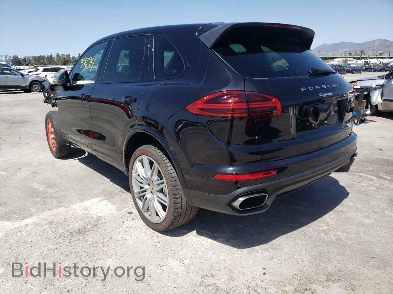 2017 PORSCHE CAYENNE - VIN: WP1AA2A26HKA90072 - Photo 3