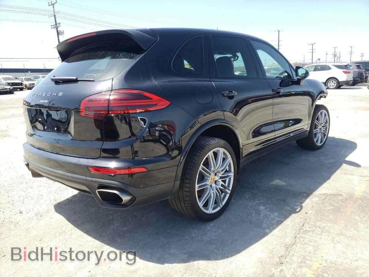 2017 PORSCHE CAYENNE - VIN: WP1AA2A26HKA90072 - Photo 4