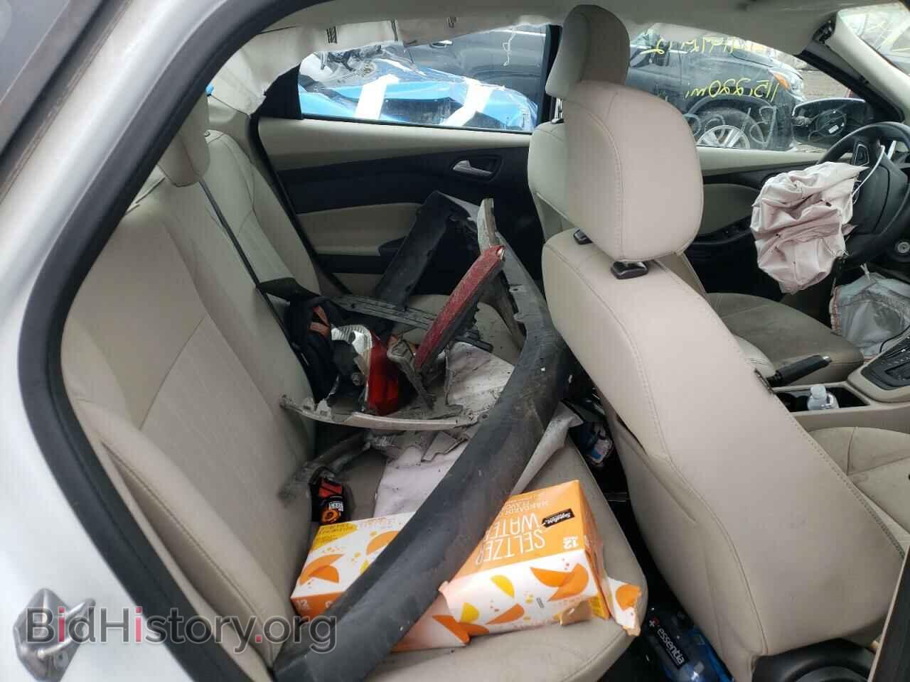 2016 FORD FOCUS - VIN: 1FADP3F22GL271602 - Photo 6
