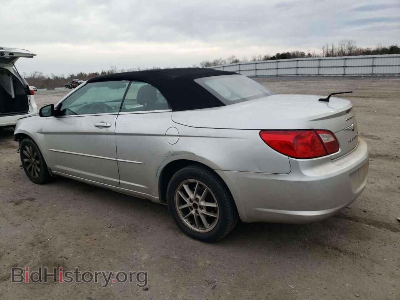 2010 CHRYSLER SEBRING - VIN: 1C3BC5ED7AN177467 - Фото 2