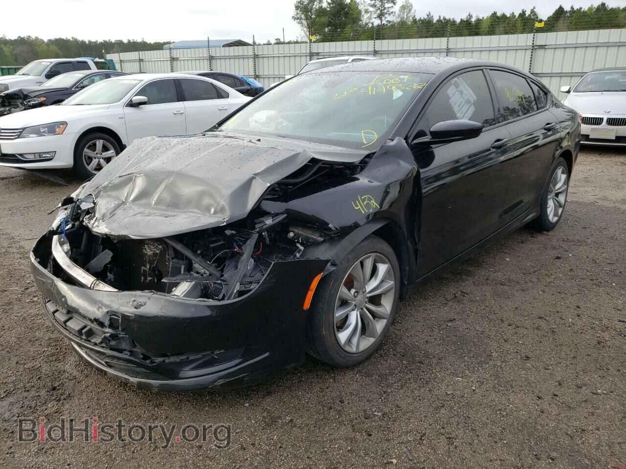 2016 CHRYSLER 200 - VIN: 1C3CCCBB3GN146544 - Фото 2