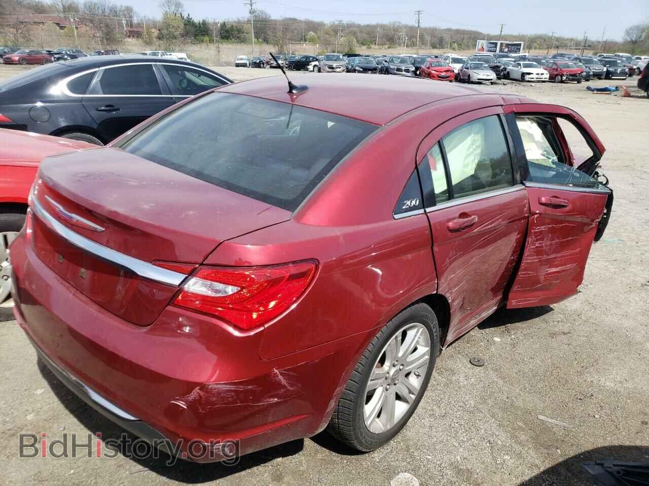 2013 CHRYSLER 200 - VIN: 1C3CCBBB3DN553267 - Фото 4
