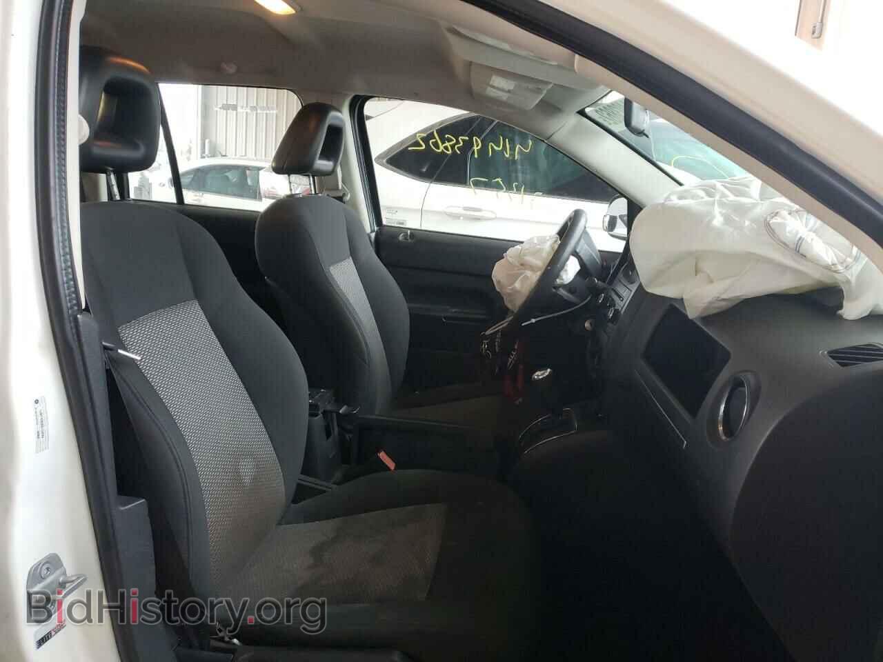 2009 JEEP COMPASS - VIN: 1J4FT47B39D134274 - Photo 5