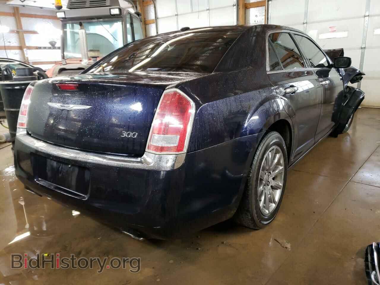2011 CHRYSLER 300 - VIN: 2C3CA5CG5BH549180 - Фото 3