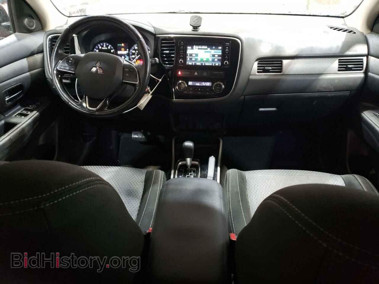 2017 MITSUBISHI OUTLANDER - VIN: JA4AD2A32HZ065009 - Фото 8