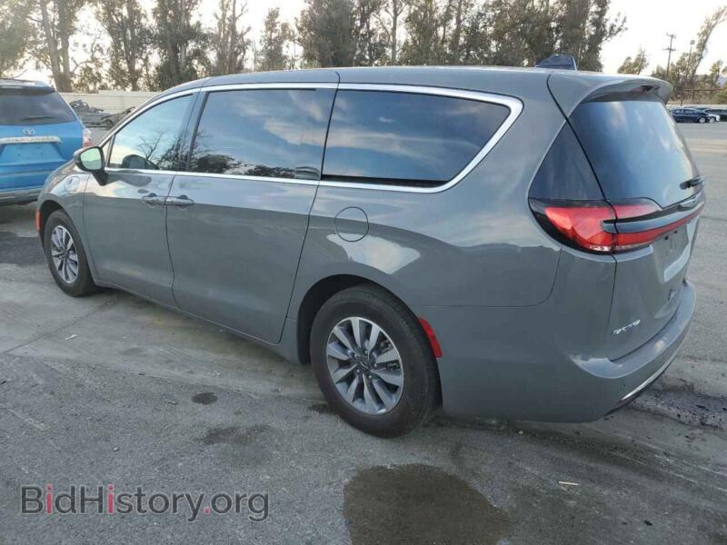 2023 Chrysler PACIFICA (VIN 2C4RC1L74PR614255) — фото 2 из 13